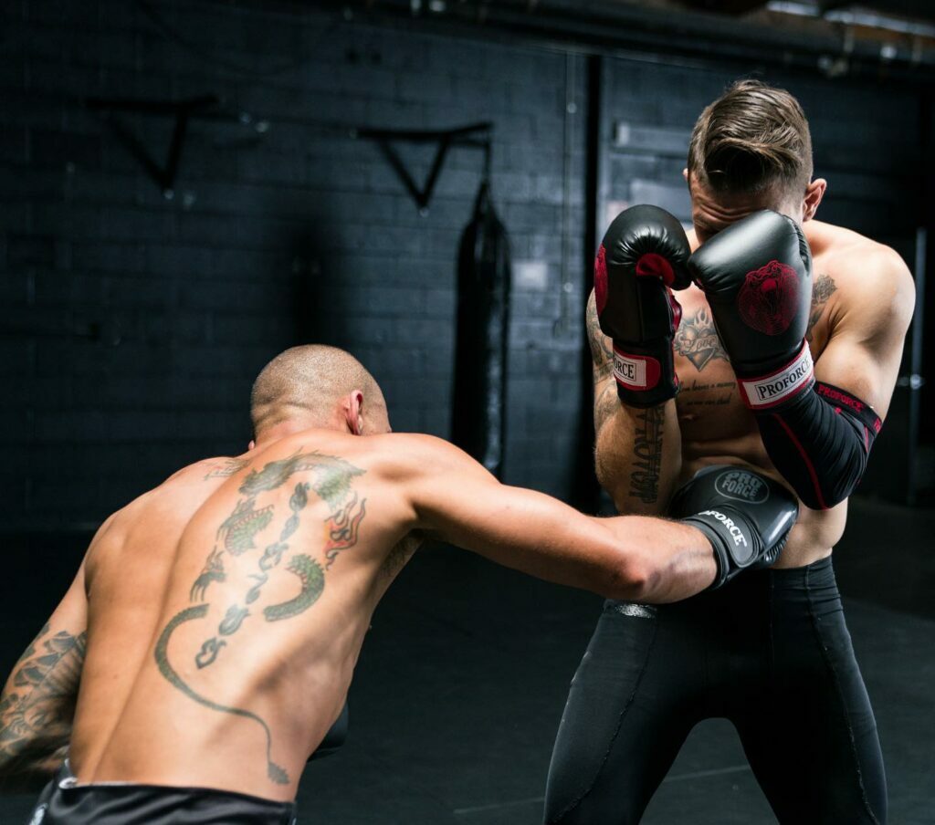 Muay Thai: Traditional vs. Modern Training Methods